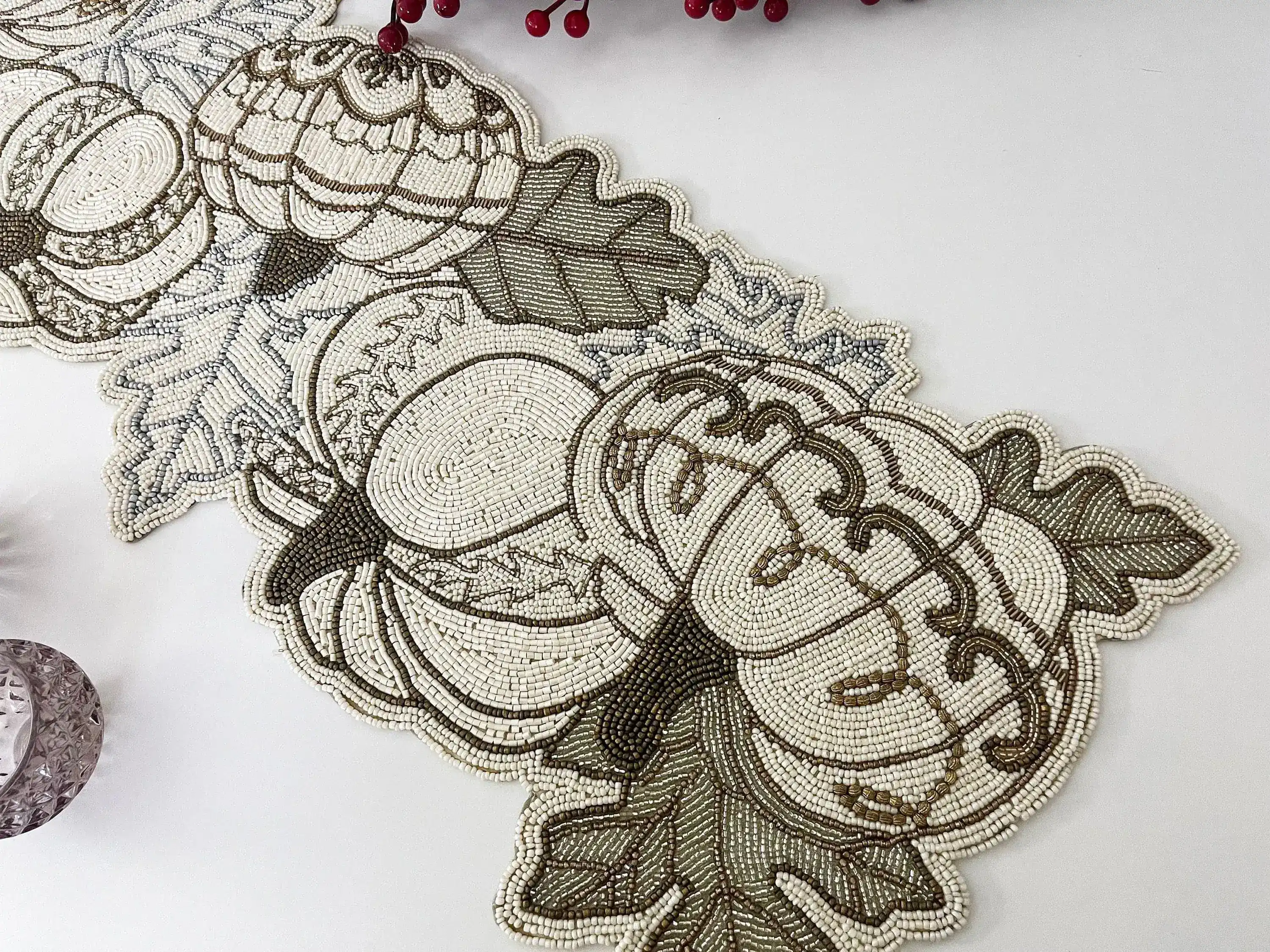 Beige Pumpkin Beaded Table Runner - Image 4