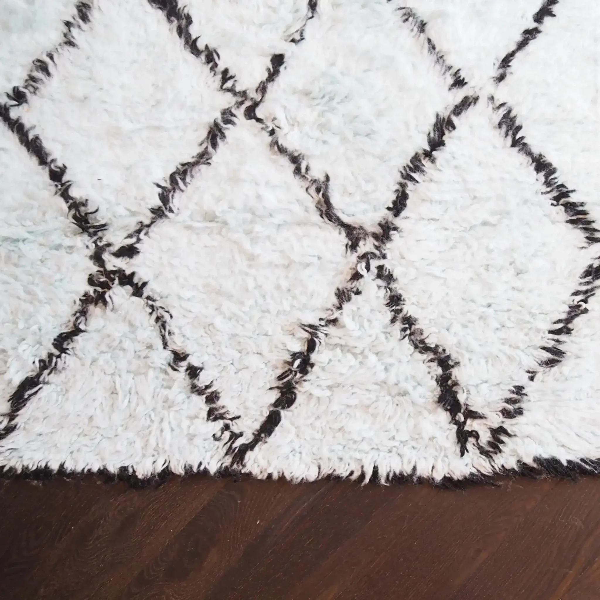 Black and Blue Diamonds Shag Wool Rug - Image 6