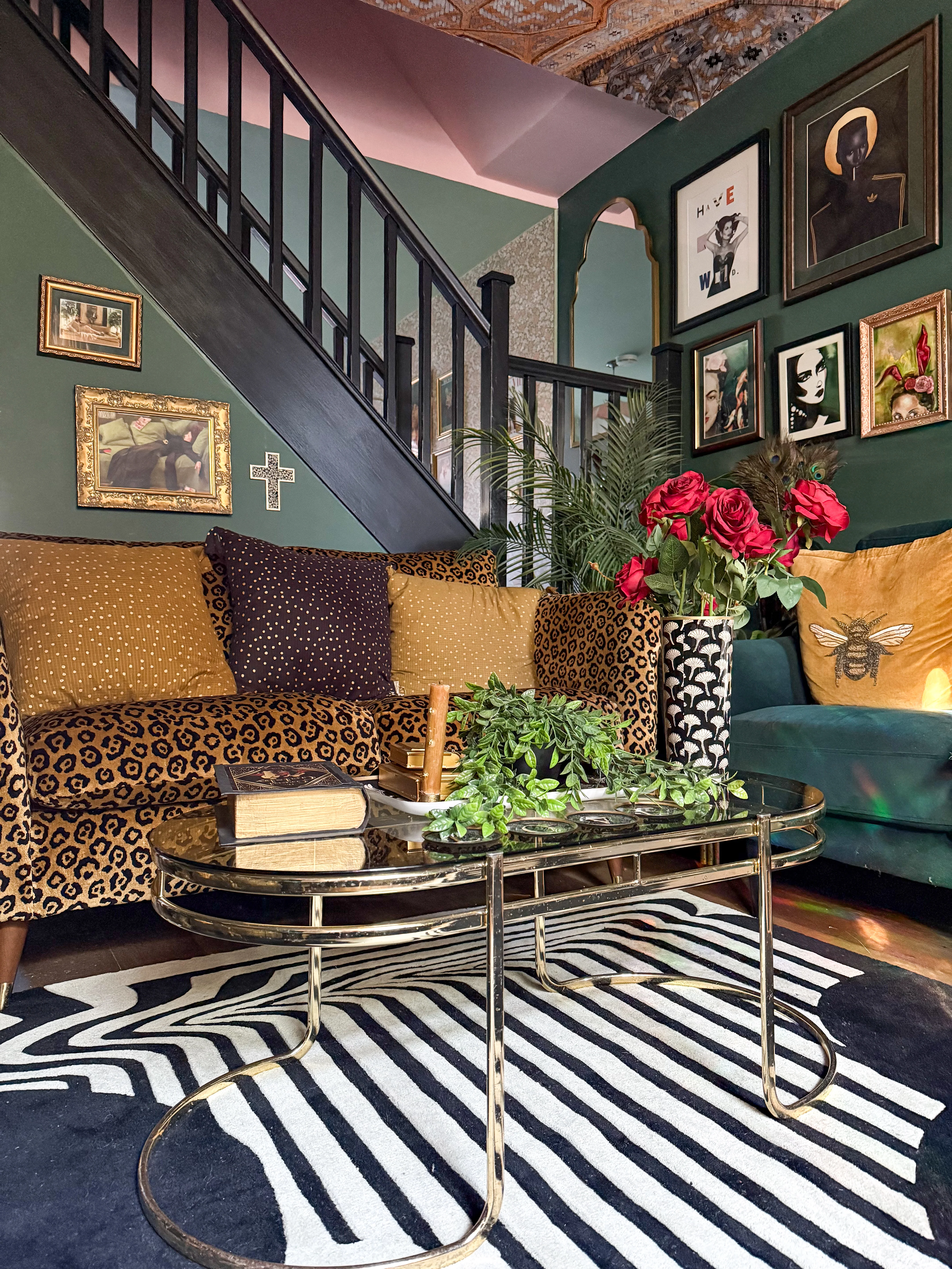 Black and Gold Striped Hand Tufted Rug - Image 13