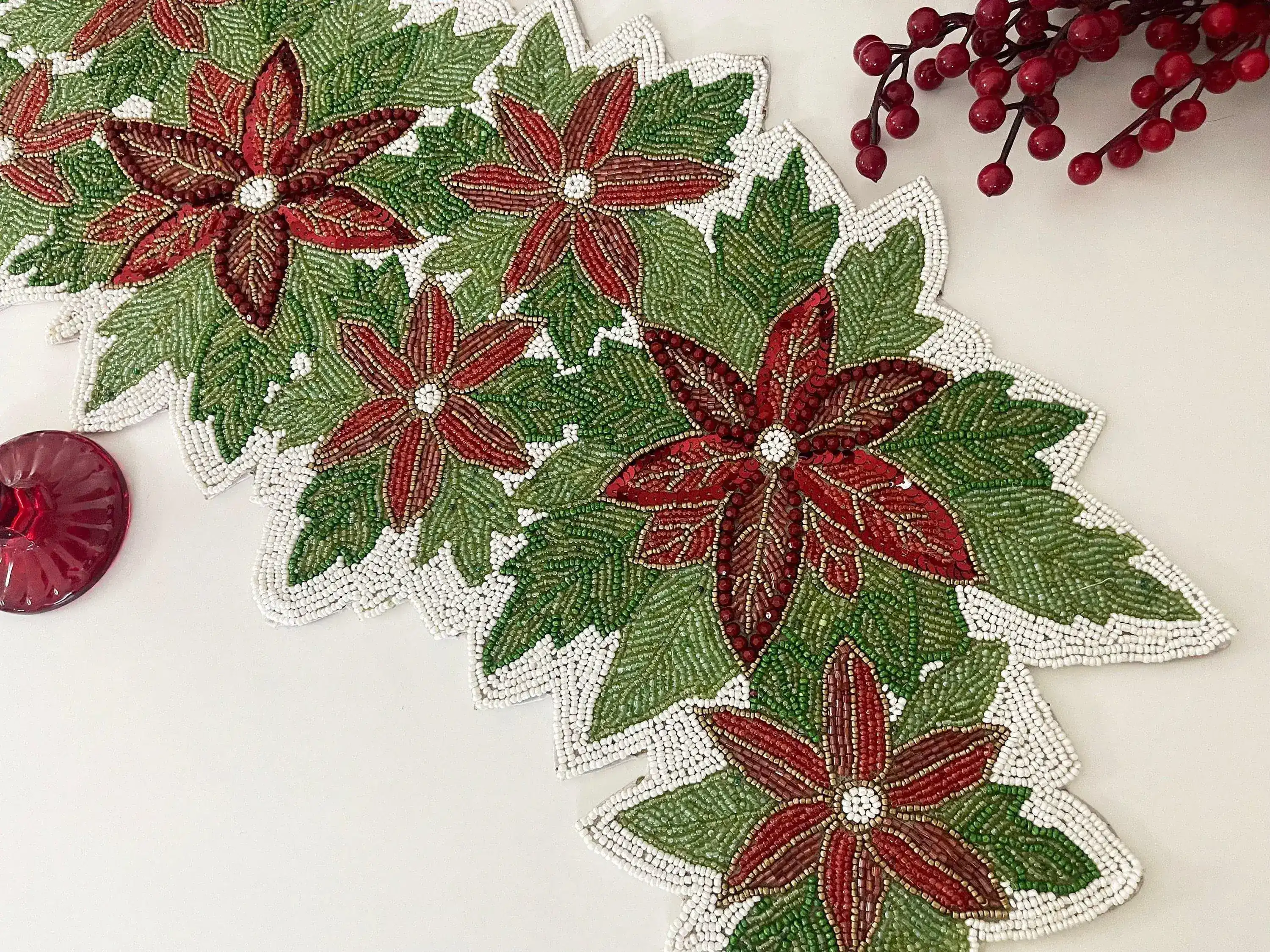 Christmas Flowers and Leaves Beaded Table Runner - Image 9