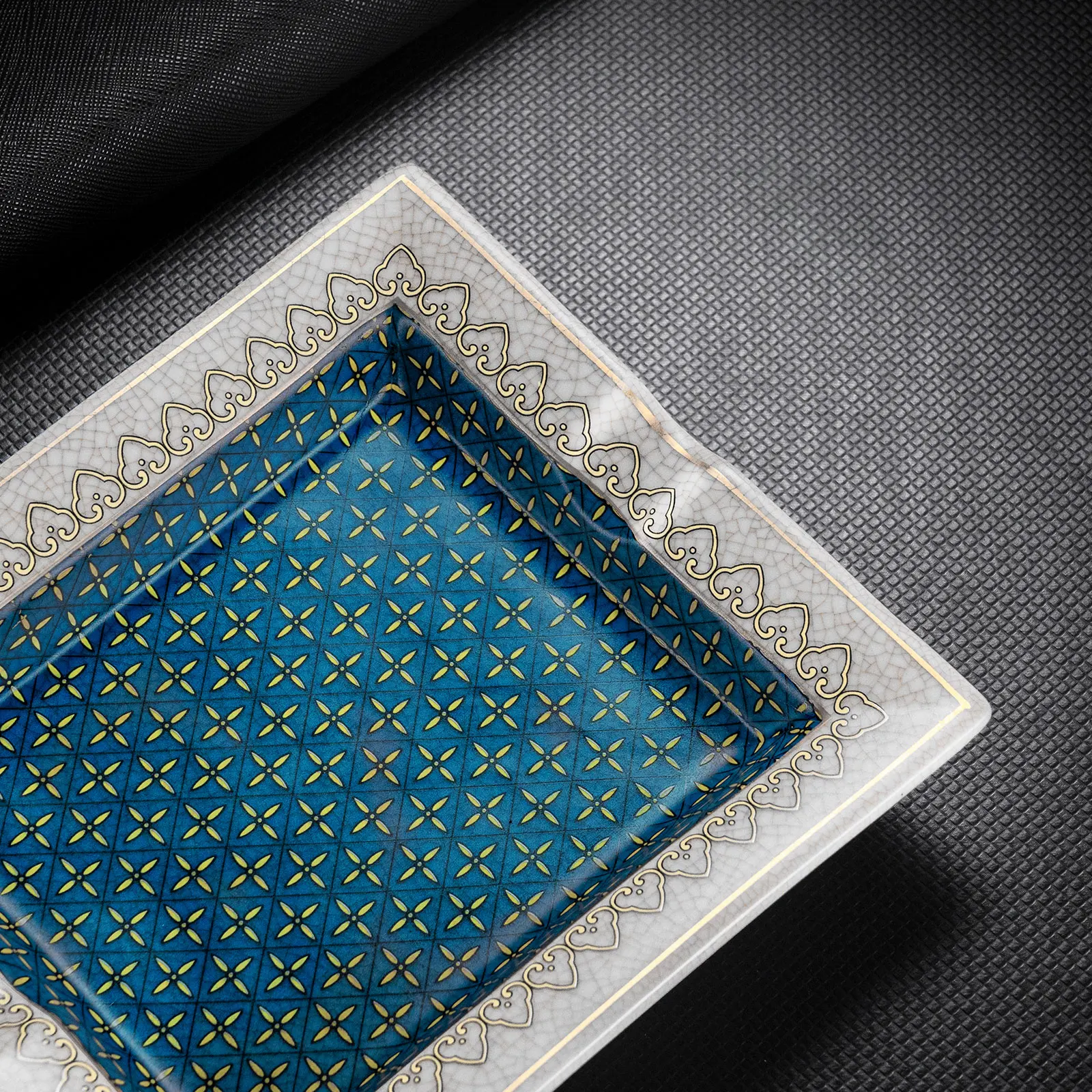 Color-Glaze Ceramic Cigar Ashtray - Image 22