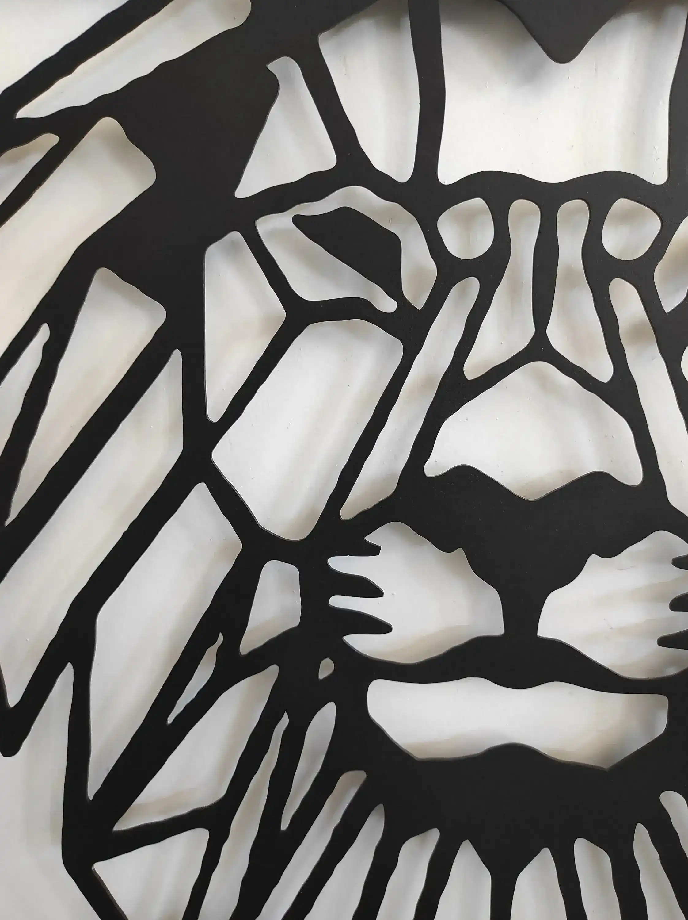 Geometric Lion Head Metal Wall Decor - Image 10