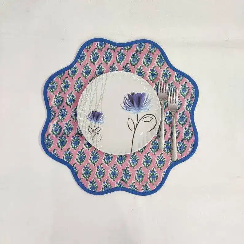 Hand Blocked Floral Scalloped Round Placemats - Image 6