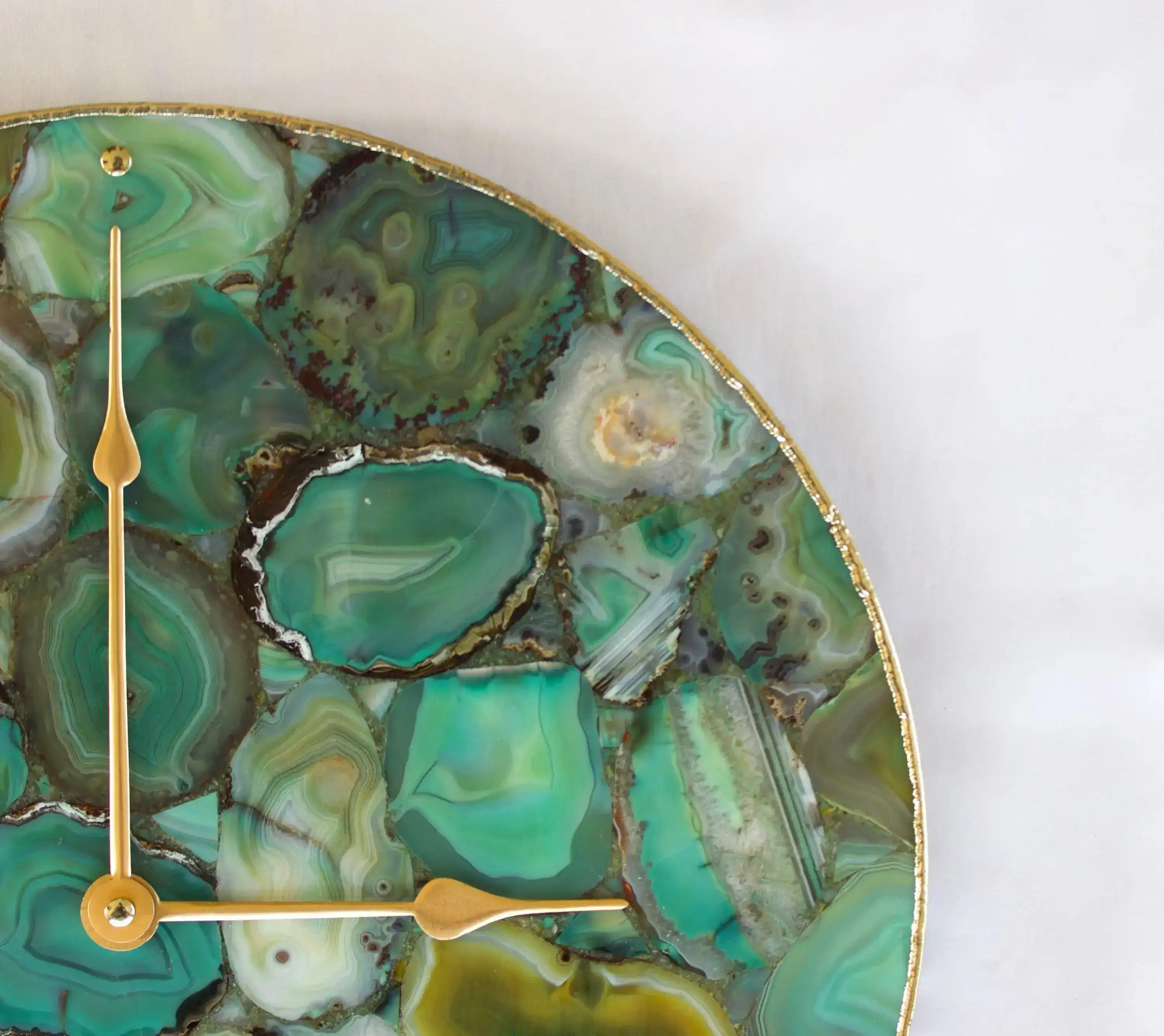 Light Green Agate Round Wall Clock - Image 2