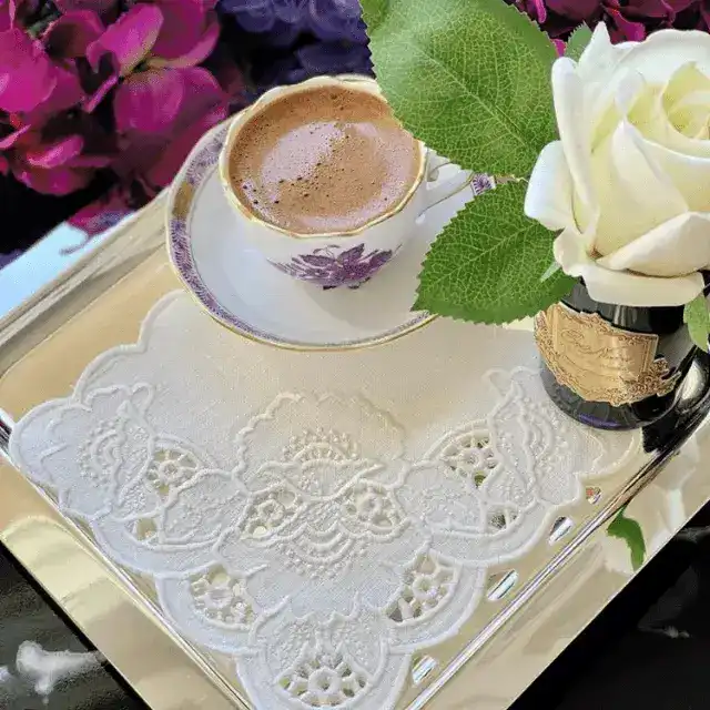 Lina Embroidered Linen Table Dinner Napkins - 12 pcs - Image 4