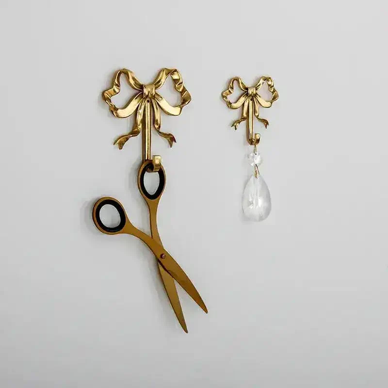 French Retro Bow Shape Brass Wall Hook - Image 3