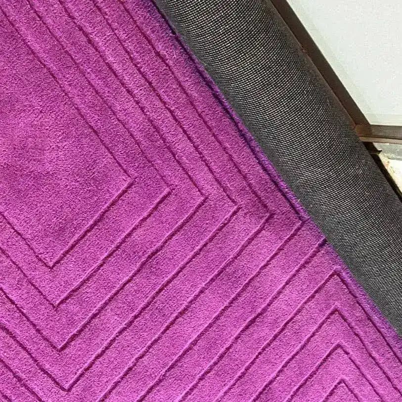 Magenta Artic Geo Modern Hand Tufted Wool Rug - Image 7