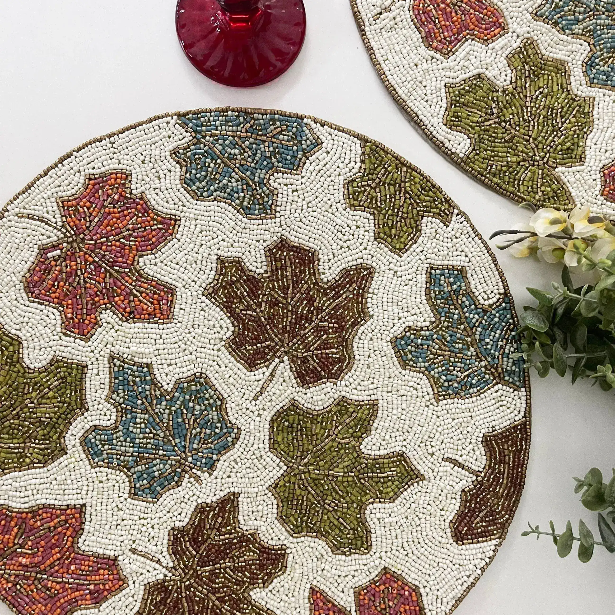 Maple leaf Round Beaded Placemat - Image 2