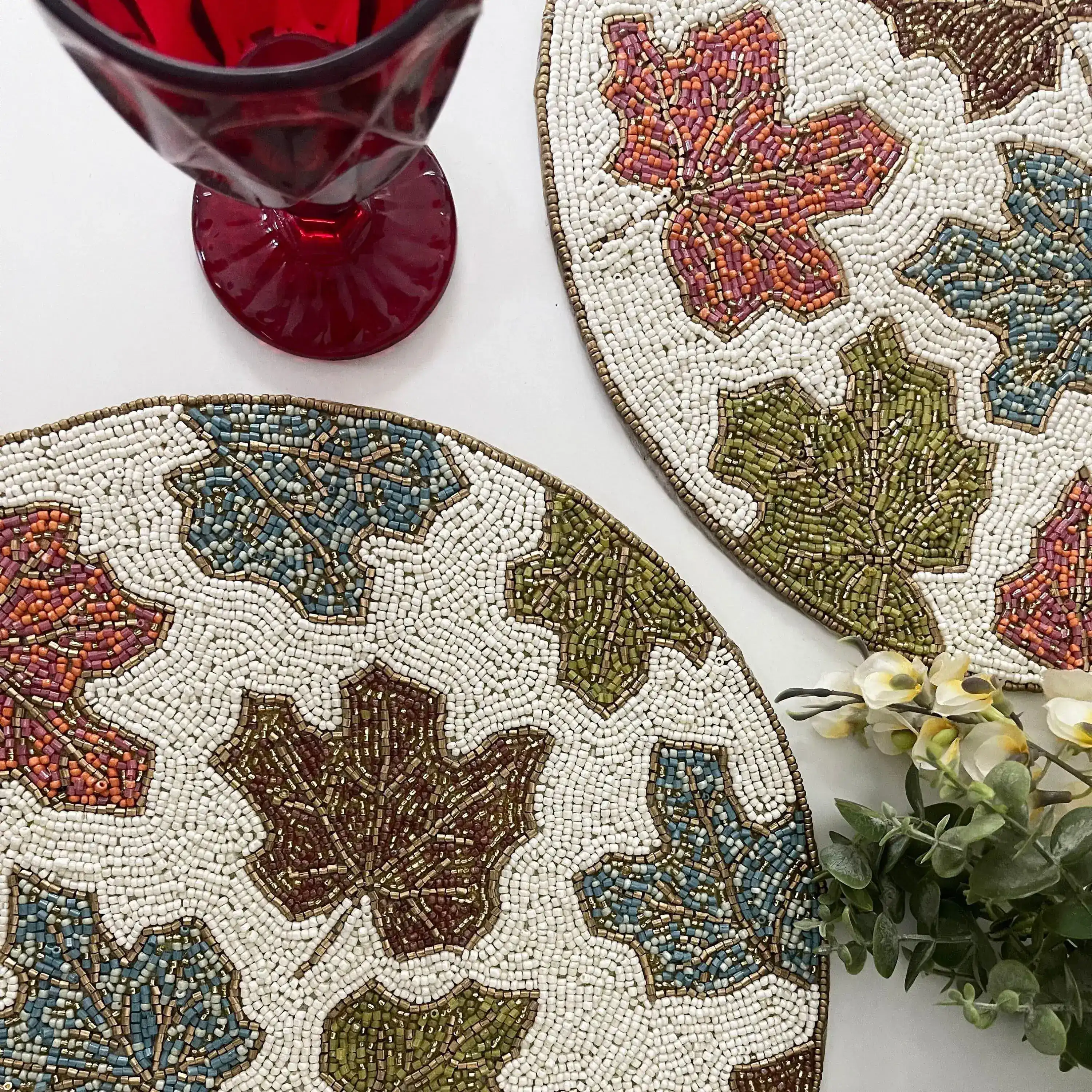 Maple leaf Round Beaded Placemat - Image 3