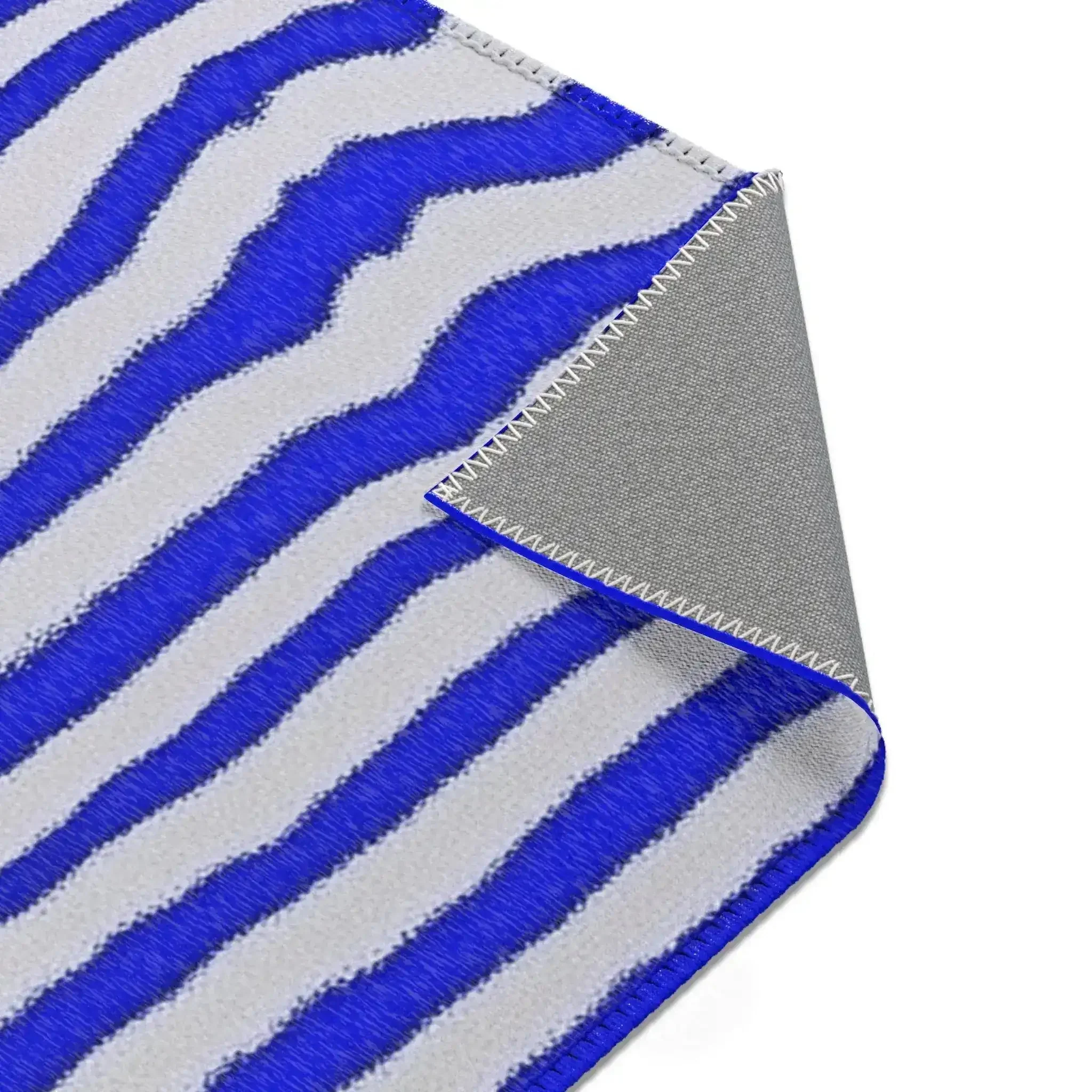 Modern Optical Portrait Accent Rug - Image 8