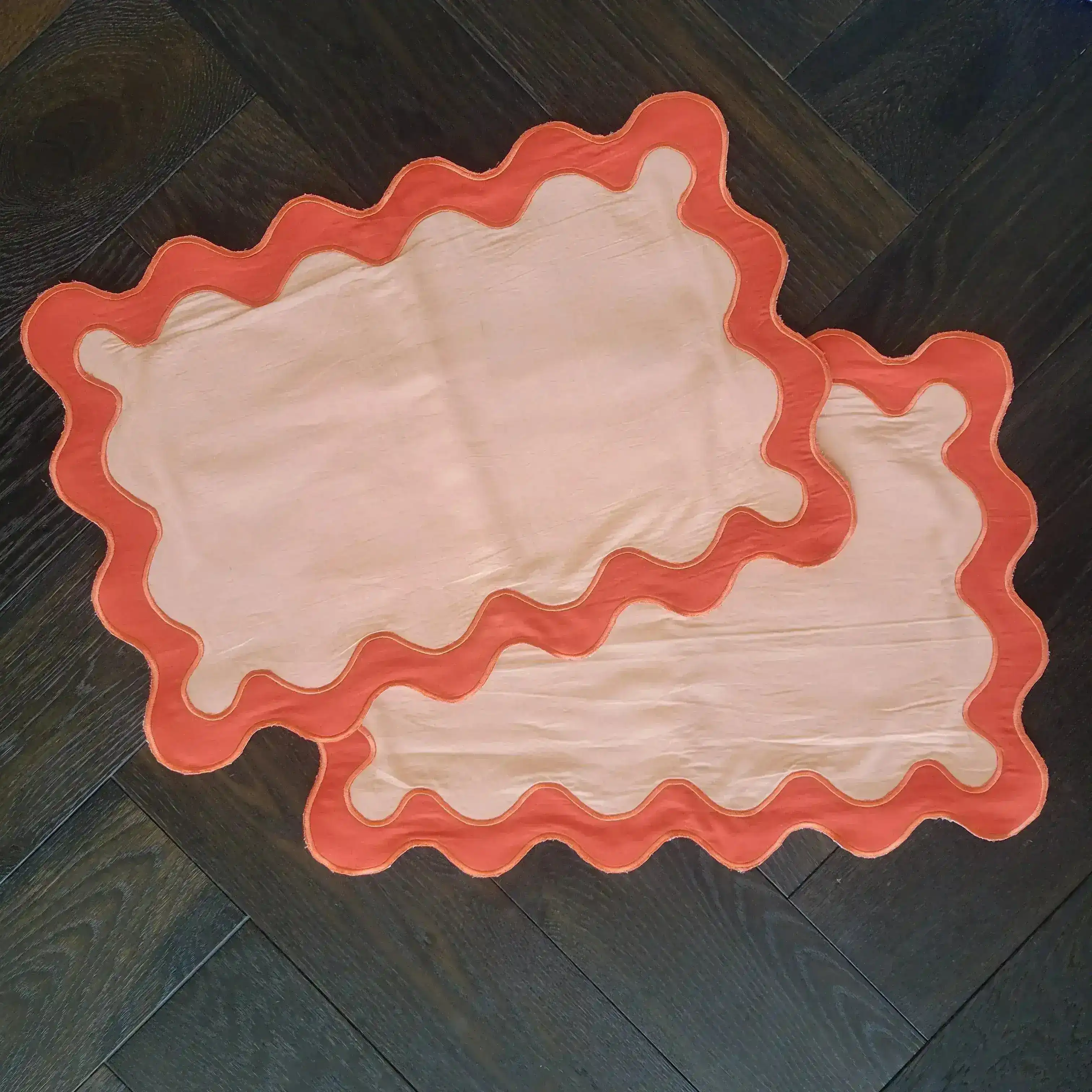 Orange Scallop 100% Linen Placemats - Image 4