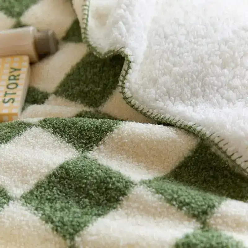Retro Checkerboard Cozy Sherpa Mini Throw Blanket - Image 2