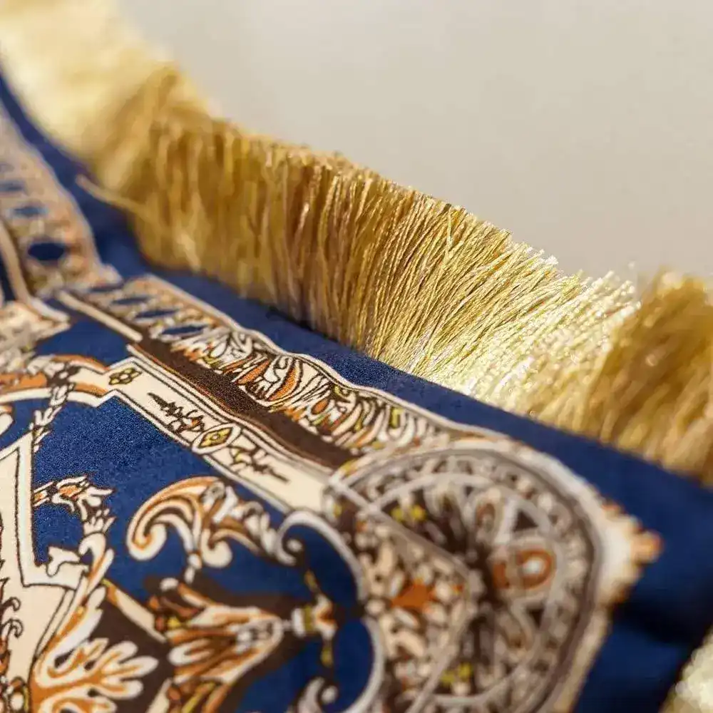 Royal Fringed Jacquard Pillow Case - Image 9