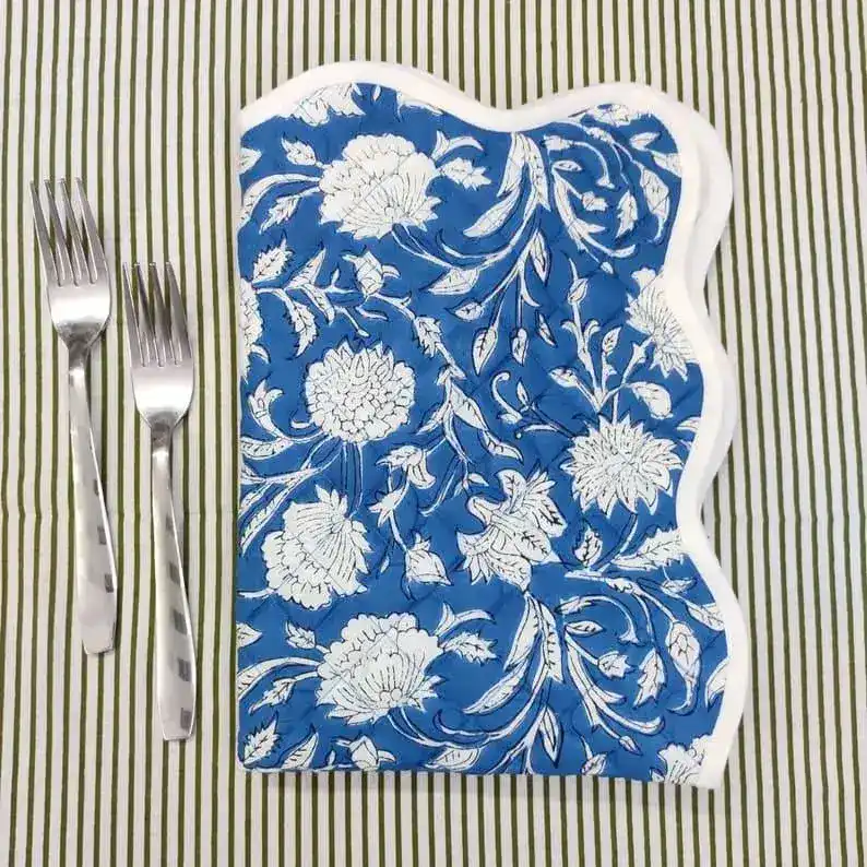 Scalloped White Floral Blue Cotton Placemat Set - Image 5