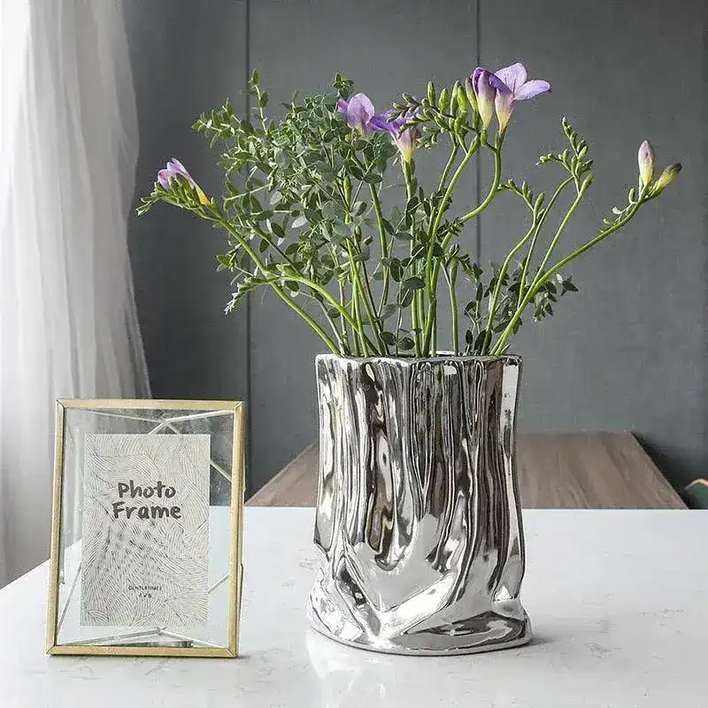 Silver Shopping Bag Shaped Flower Vase - Image 3