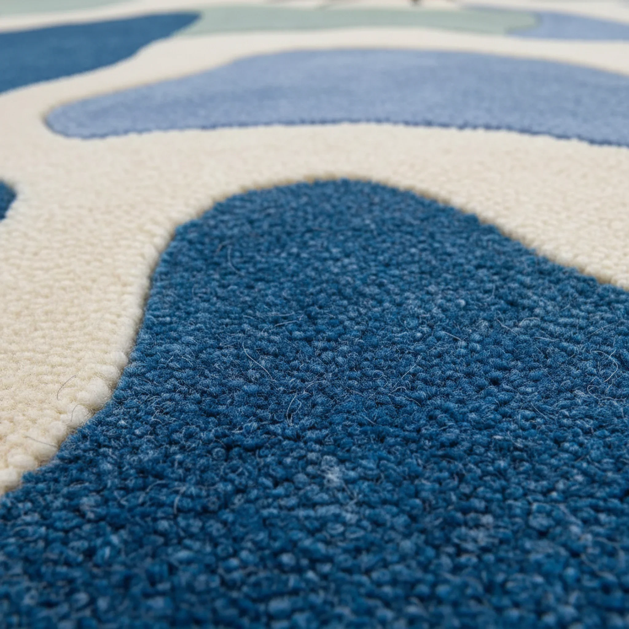 Solar Wave Dance Hand Tufted Rug - Image 3