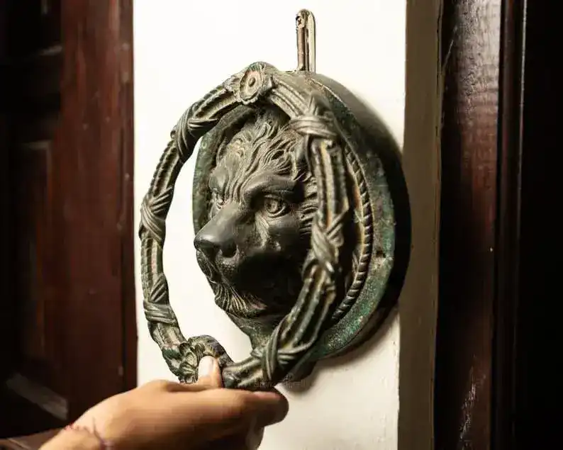 Solid Brass Classic Lion Head Door Knocker - Image 4