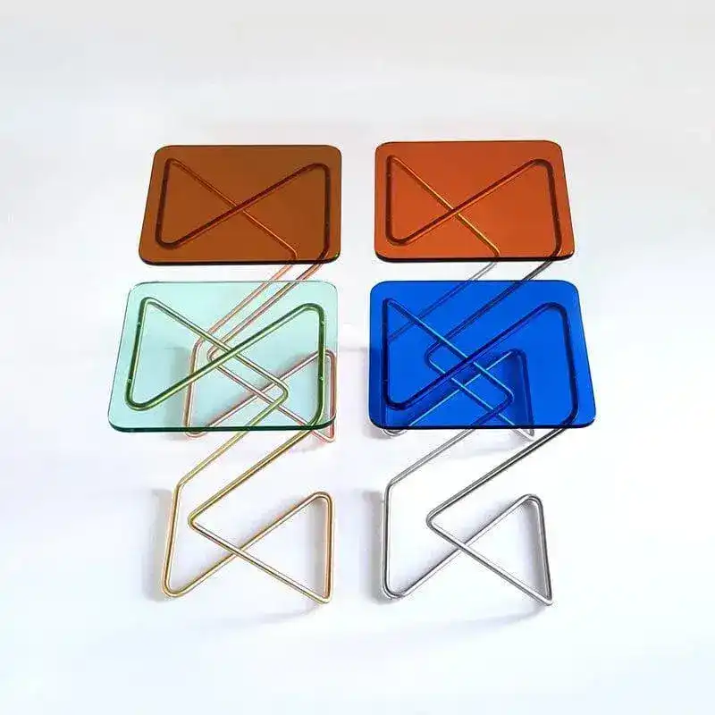 The Square Crystal Table | Award-winning Design - Image 13