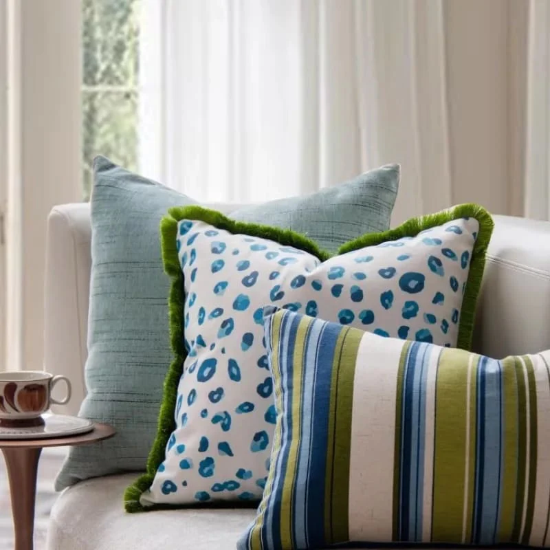 Vibrant Aquatic Leopard Pillow Cover - Image 4