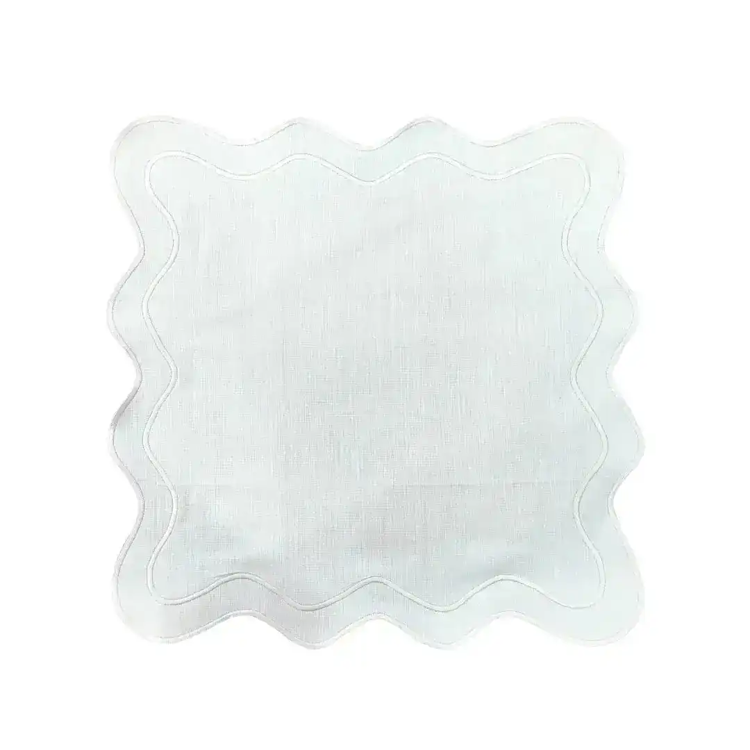 White Scallop 100% Linen Square Placemat - Image 4